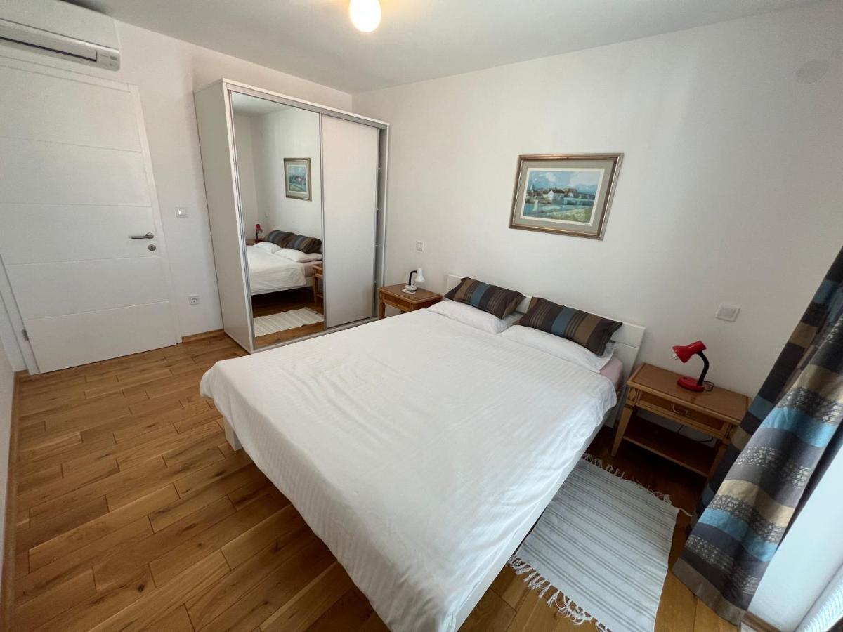 Apartman Sven マリンスカ エクステリア 写真