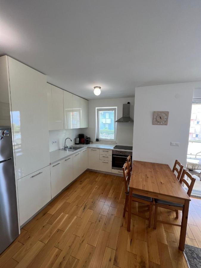 Apartman Sven マリンスカ エクステリア 写真